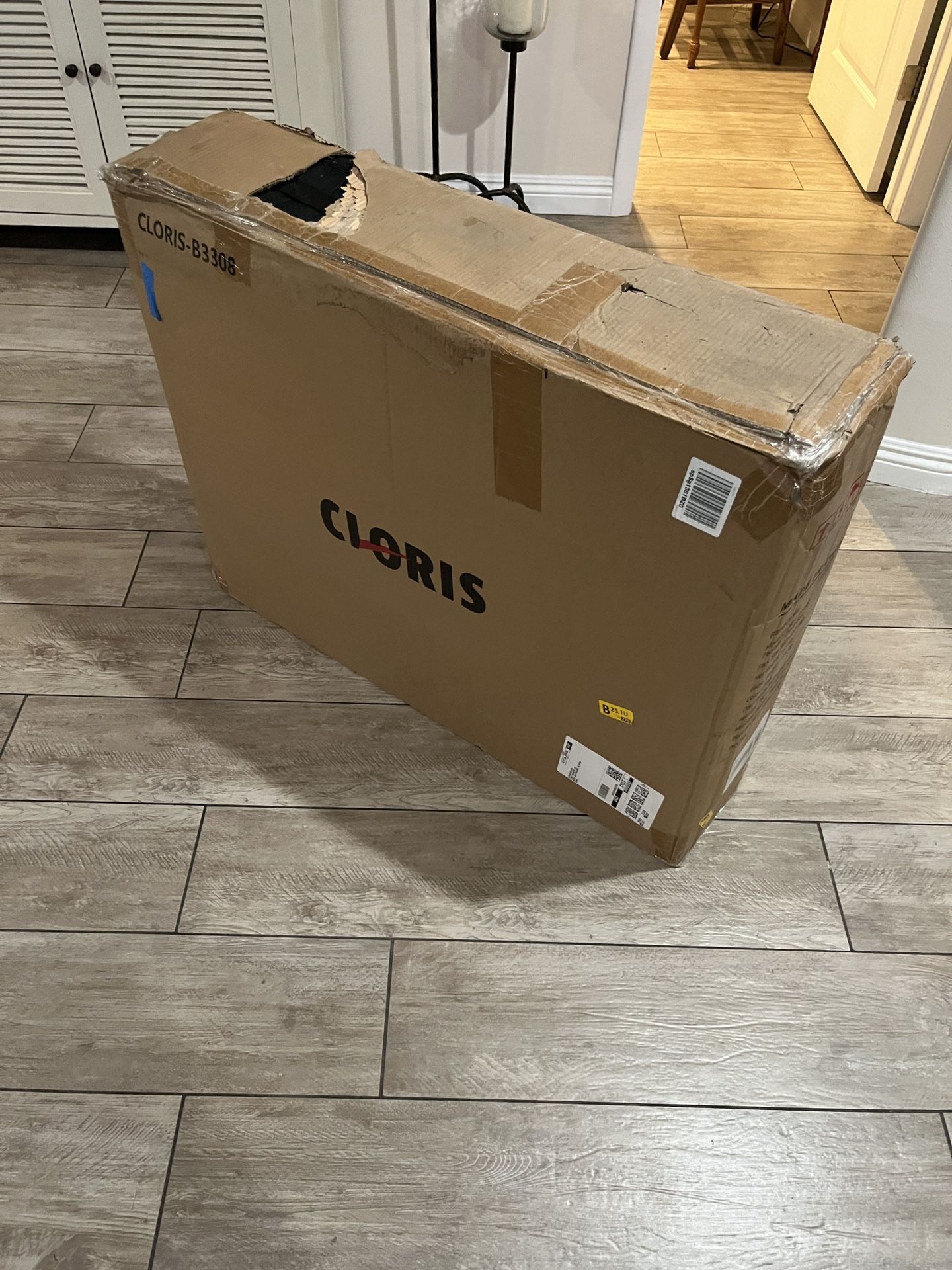 Cloris - 3308 3 Section Massage Table