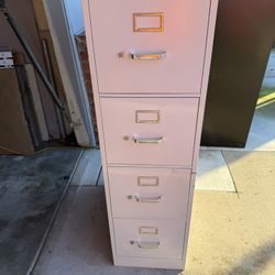 Metal Locking Filing Cabinet 