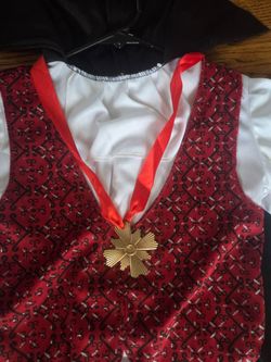 Boys  Vampire Costume - Size Medium (8)