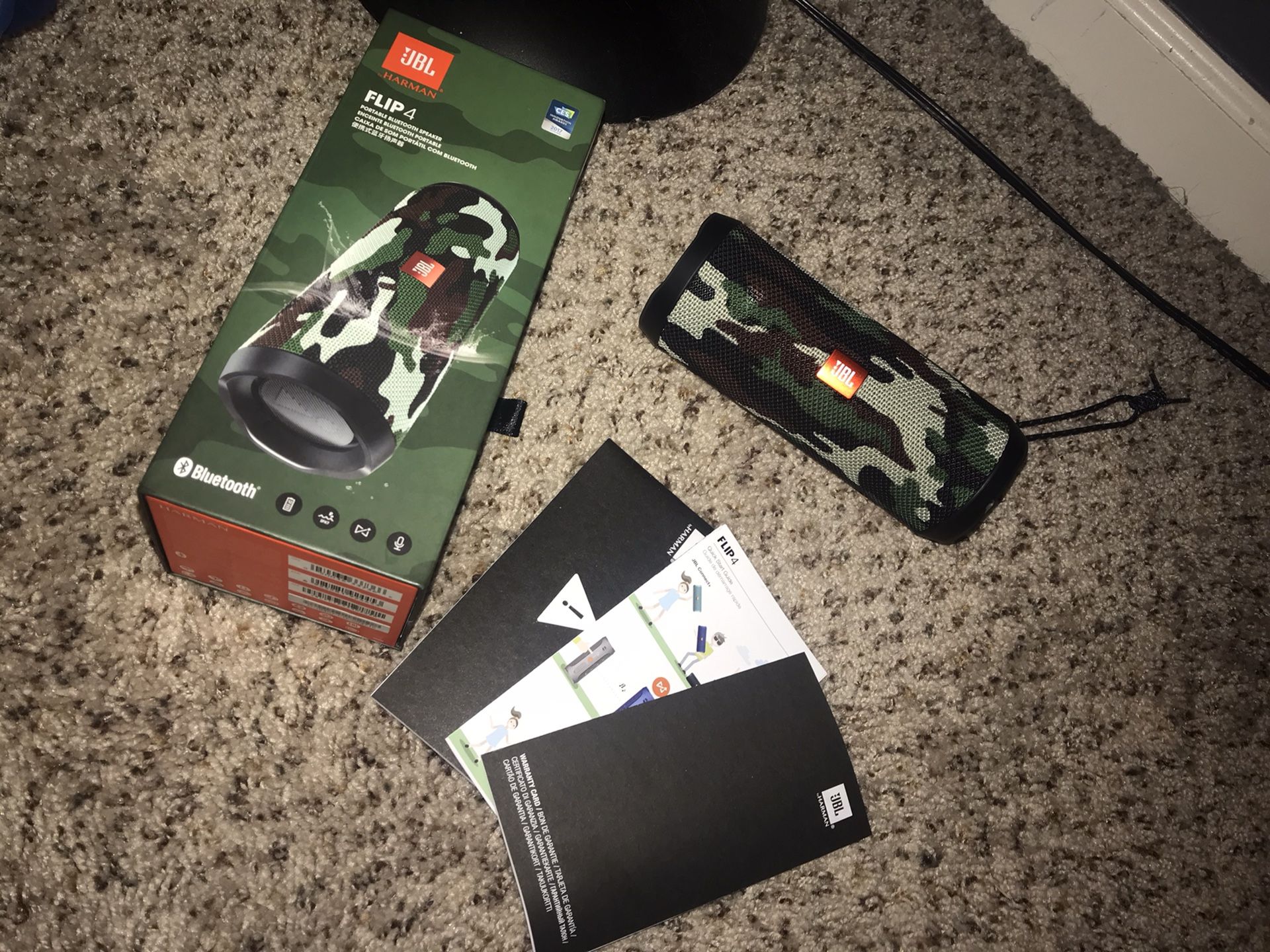 JBL Flip 4 Speaker