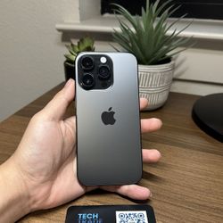 iPhone 14 Pro 128gb AT&T or Cricket Wireless