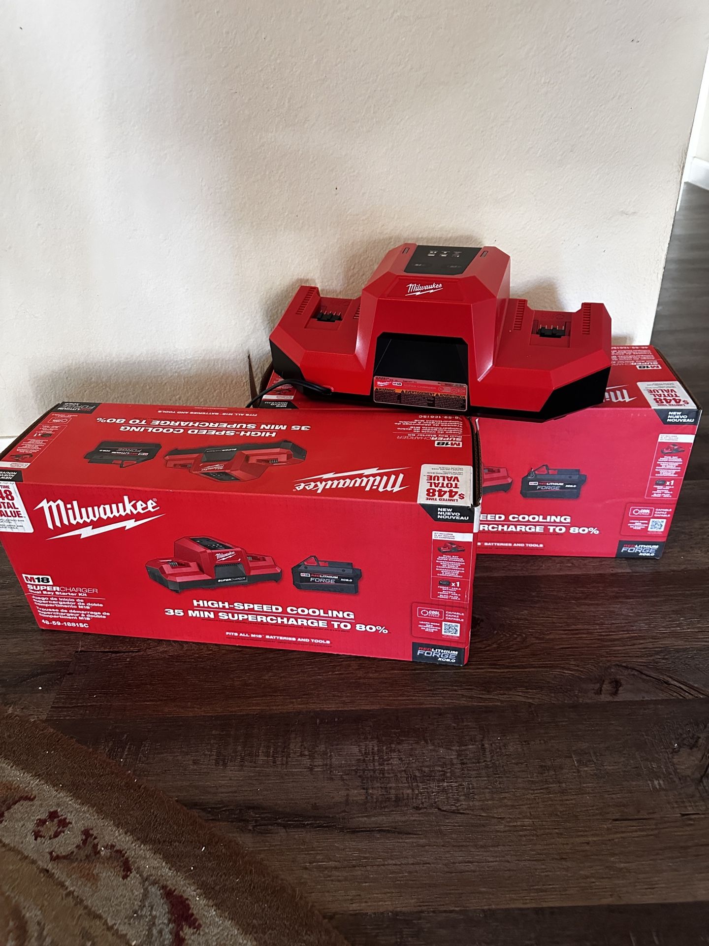 M18 Supercharger - Milwaukee New/Open Box (No Battery)