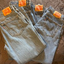 Levis Jeans 3x (32x32) 1x (32x30)