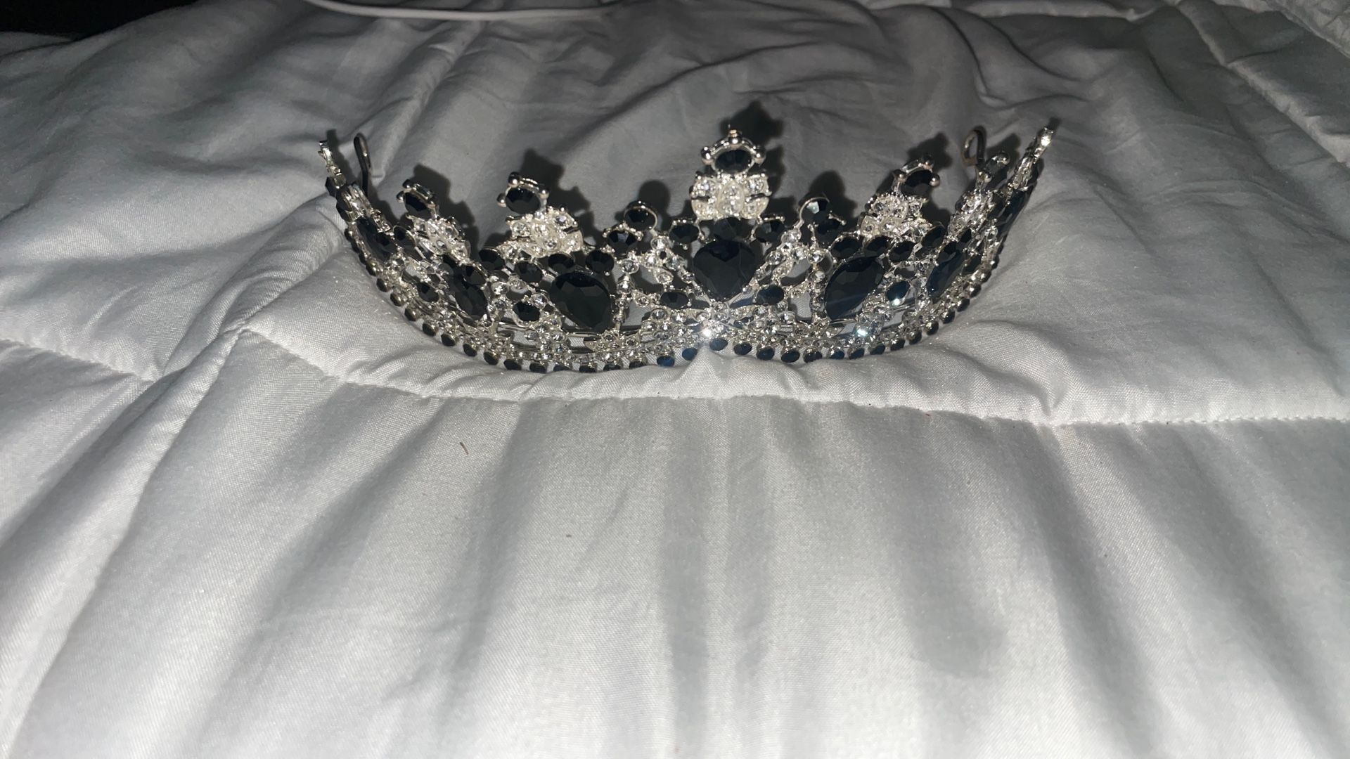 Black And Silver Quince Crown