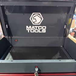 Matco Tool box. Like new.