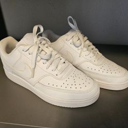 Womens NIKE 7.5