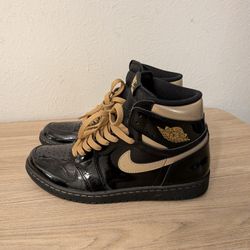 Size 8 - Jordan 1 Black 2020