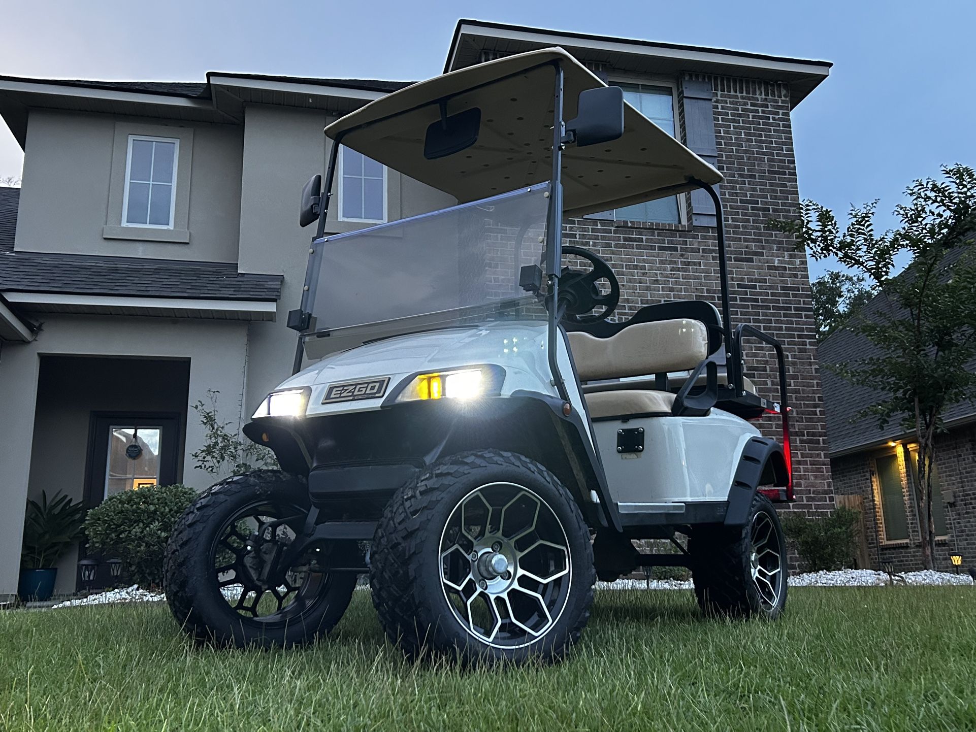 Ezgo golf Cart