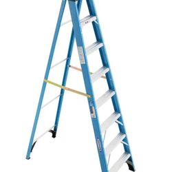 Werner 8 ft. Fiberglass Step Ladder