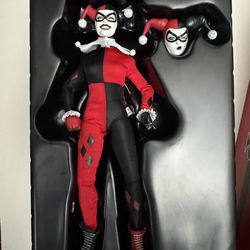 Harley Quinn Sixth Scale