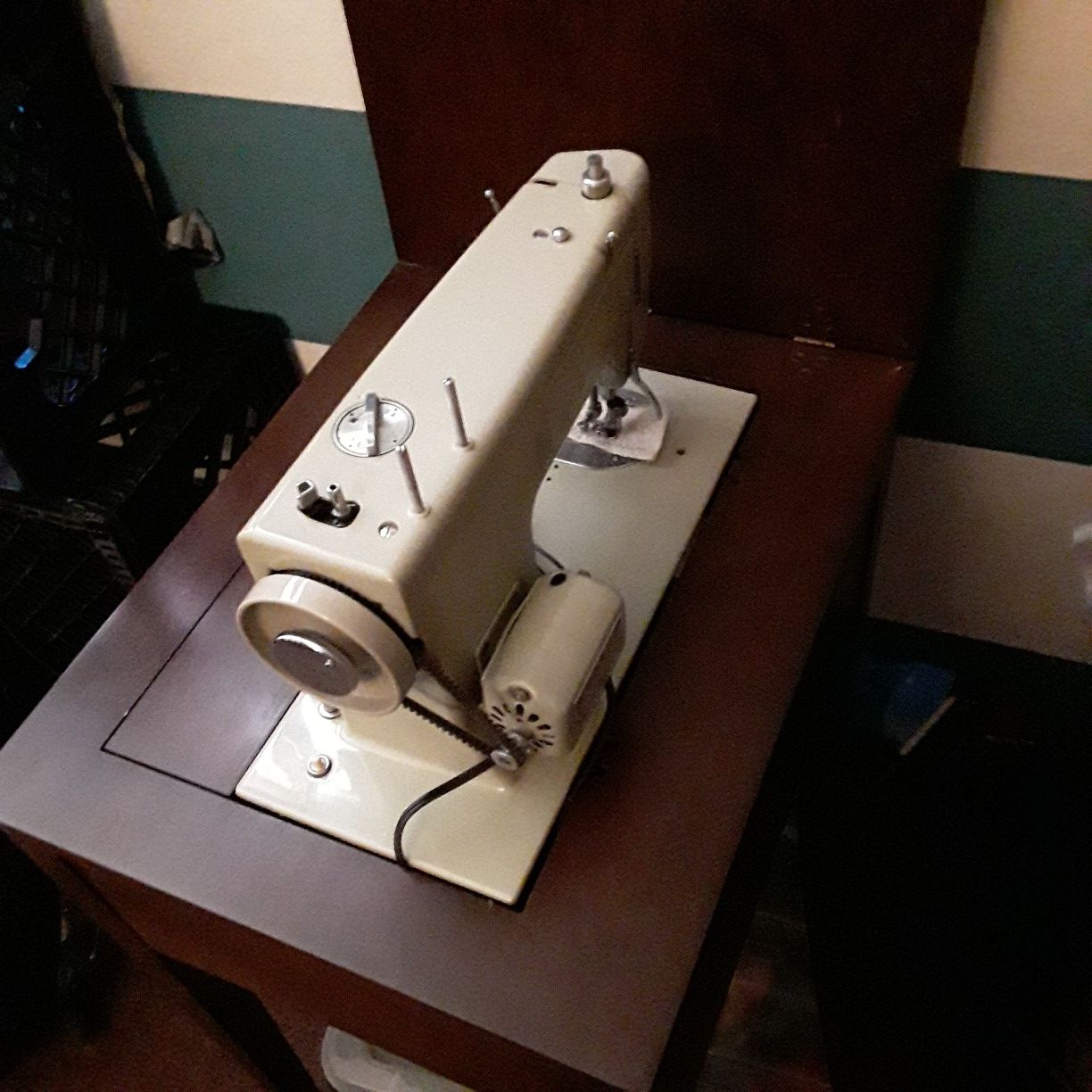 Sears Kenmore sewing machine for Sale in Tucson, AZ OfferUp