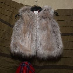 Girls Fur  Vest 