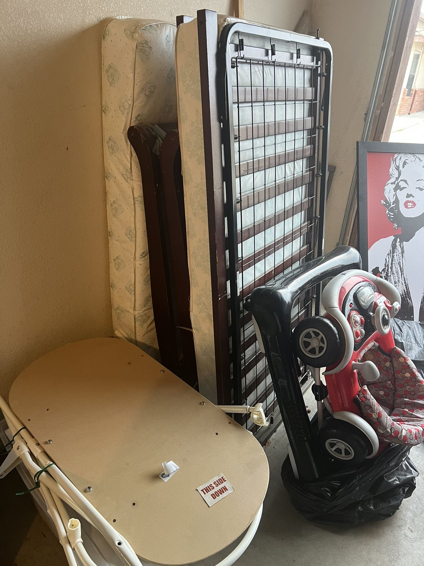 Crib, Bassinet And Baby Walker