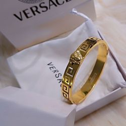 Bracelets  Versace