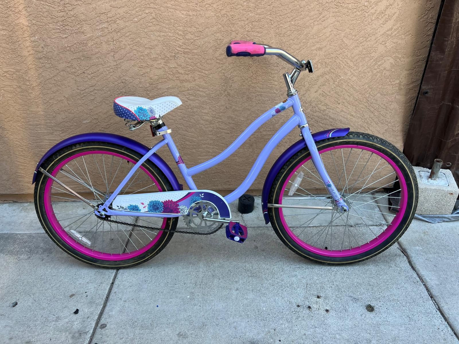 Beach Cruiser Bike 