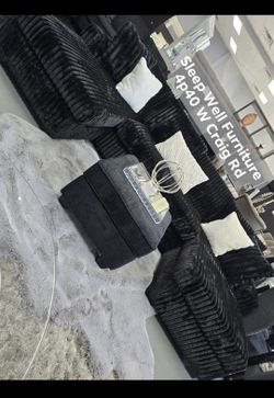 ✨️ Sectionals, 2pc Sofas ✨️ Furniture Queen Bedrooms, Dining Avail