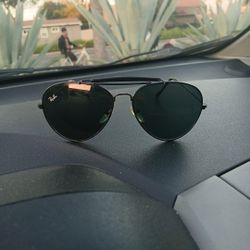 Ray-Ban Sunglasses 