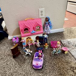 House And Dolls All For 25$ 