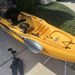 12’ Hobie Outback Fishing Kayak 