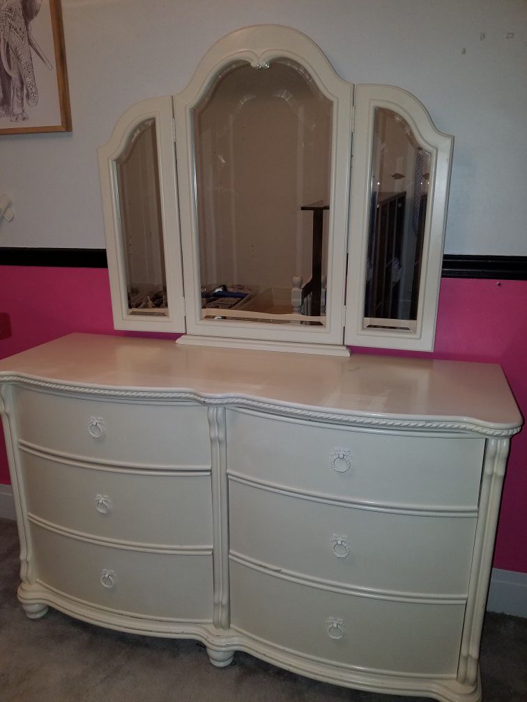 Beautiful white dresser with tri fold mirror