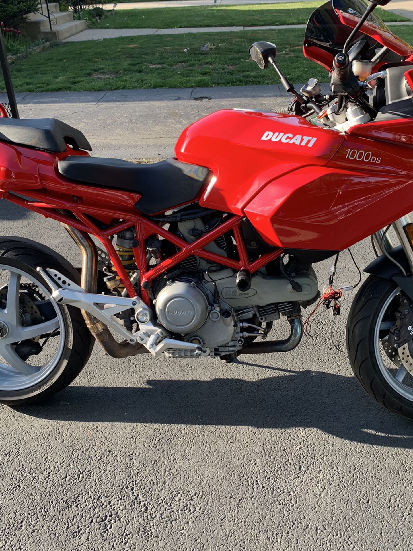 Photo Ducati 05 Multistrada 1000cc