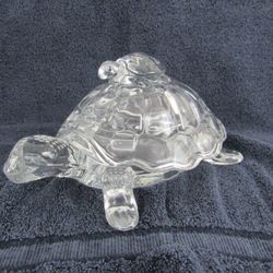Shannon Crystal Designs of Ireland Covered Turtle Candy Bowl

