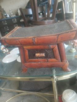 Añtique Asian stool (bamboo)