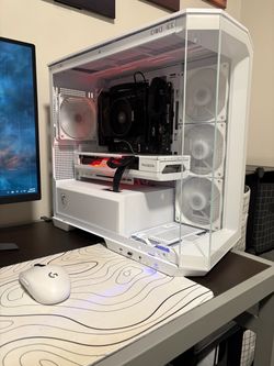 High End Aesthetic White Gaming PC Gaming Computer