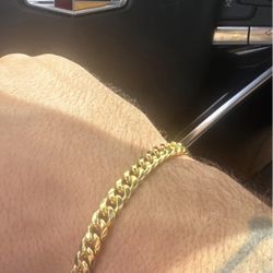 10k Cuban Bracelet