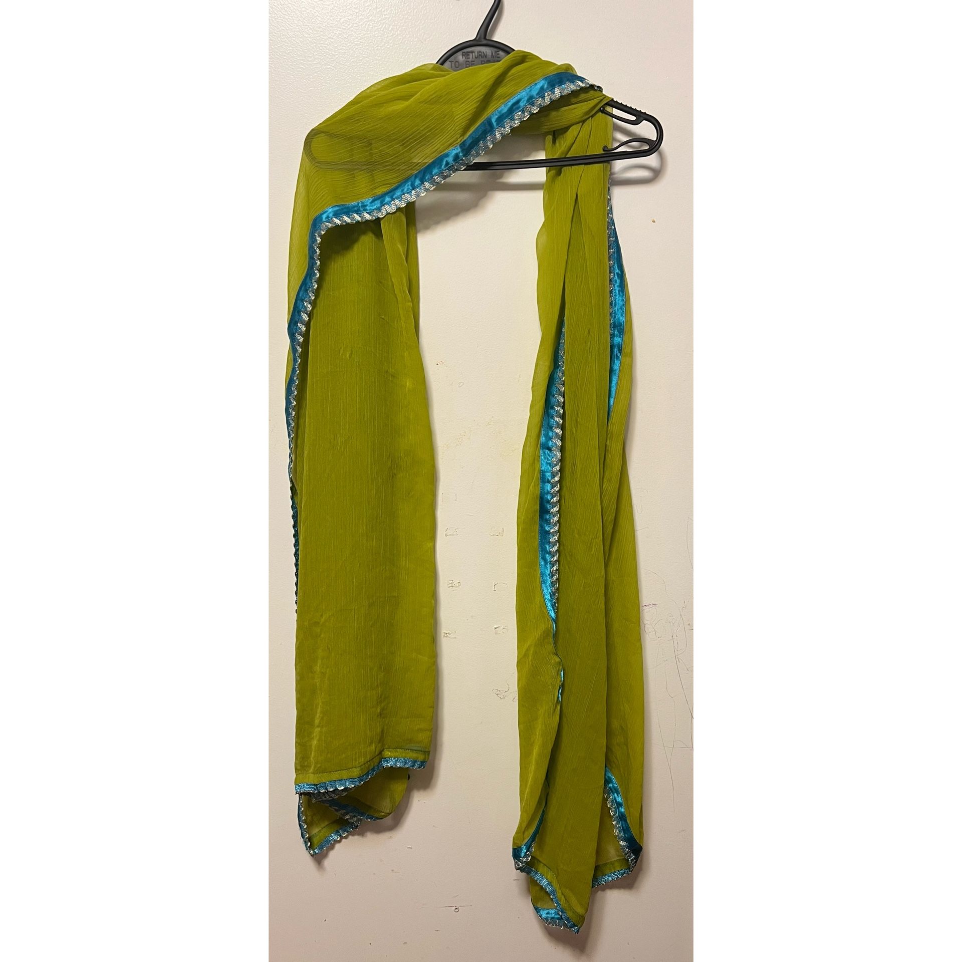 Women’s scarf wrap shawl Dupatta lightweight chiffon 2.5 m green