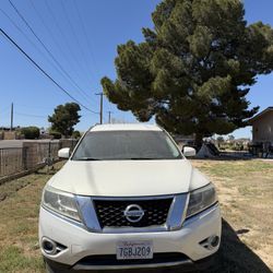 2013 Nissan Pathfinder