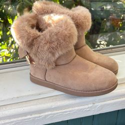 Women’s Juicy  Couture Boots - Size 8.5