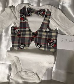 Custom Onesie Mickey And Minnie Mouse 6-9M