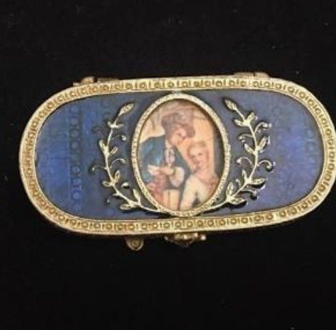 Vintage Antique Esteé Lauder