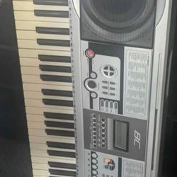 NICE   ORIGINAL  KEYBOARD 