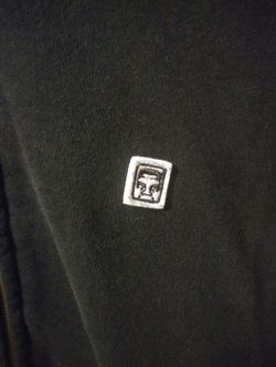 Obey sweater
