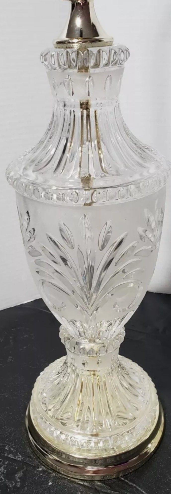 Vintage Hollywood Zajecar Crystal Lamp 28" w/o shade
