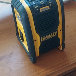 Dewalt Bluetooth Speaker Battery Not Included