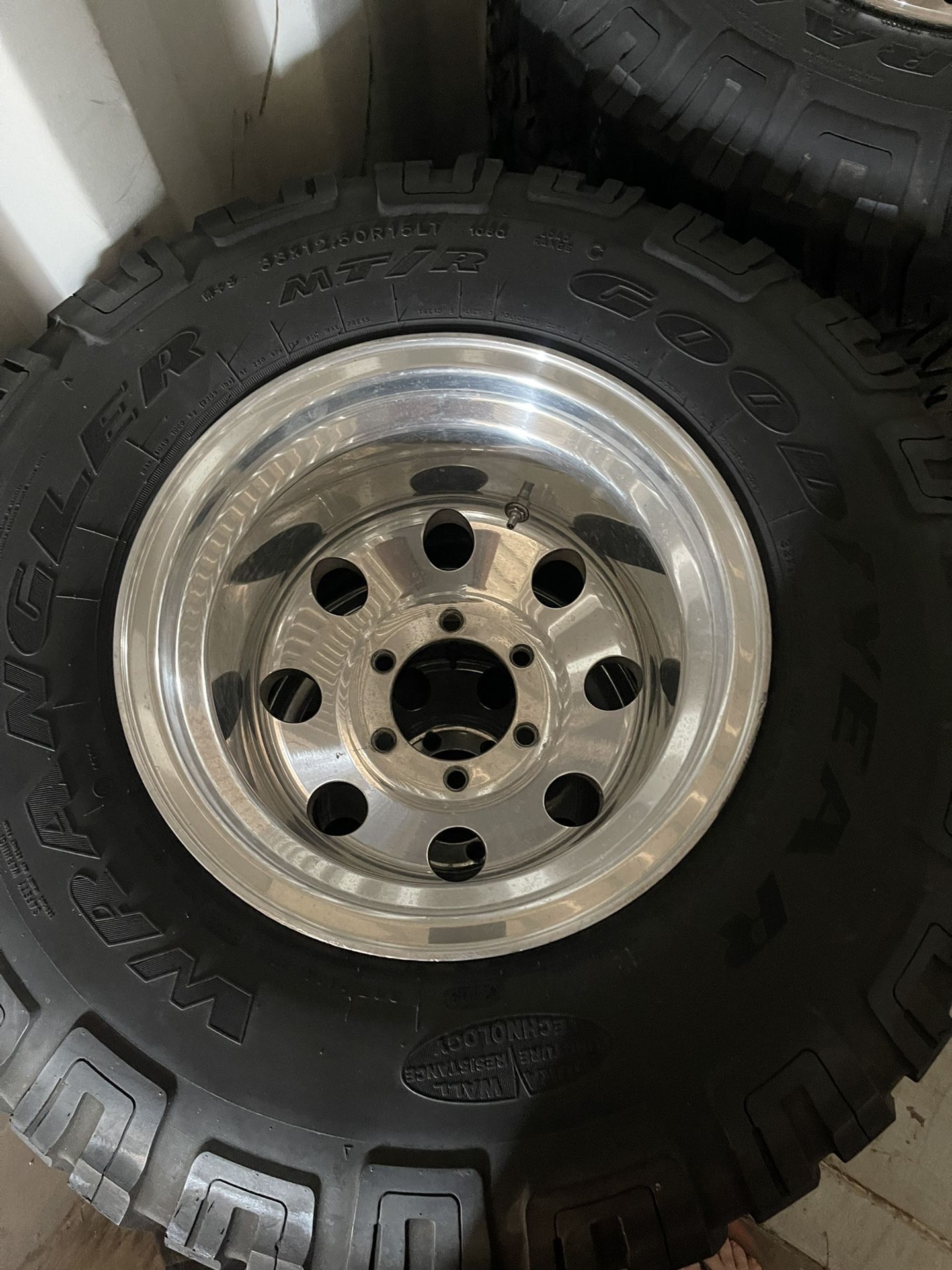 15x12 Alcoa Wheels