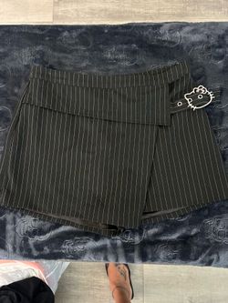 Hello kitty forever 21 women skort medium