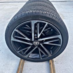Toyota Camry 19 Wheels 