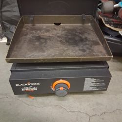 Blackstone Adventure Ready 17” Propane Griddle with Hard Cover
