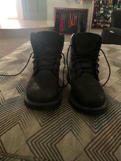 timberlands black size 4.5