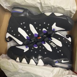 Brand new never worn or tried on