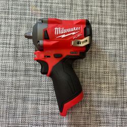 Milwaukee New 3/8” Stubby Impact Wrench Fuel M12 