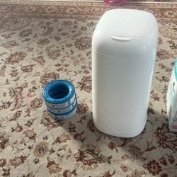 Genie Diaper Pail With 3 Refill Bags