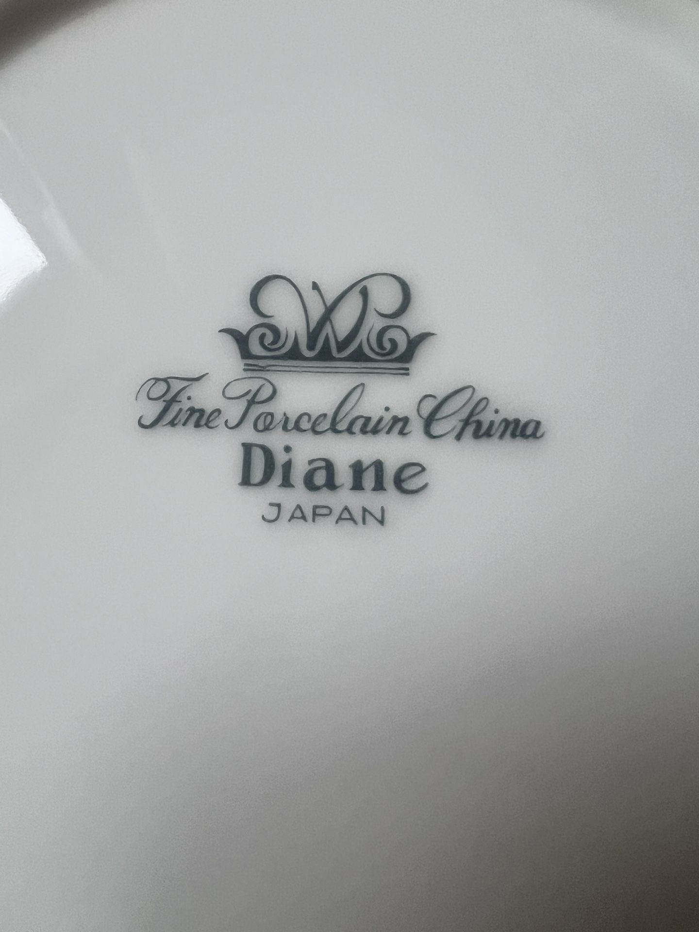 Porcelain Diane China Set