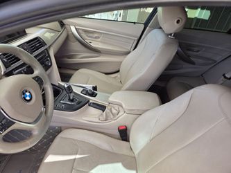 BMW 328i 2012 2.0L  RWD