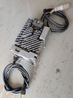 Lester Summit II 48V Golf Cart Charger Bluetooth Club Car | For Repair/Parts
