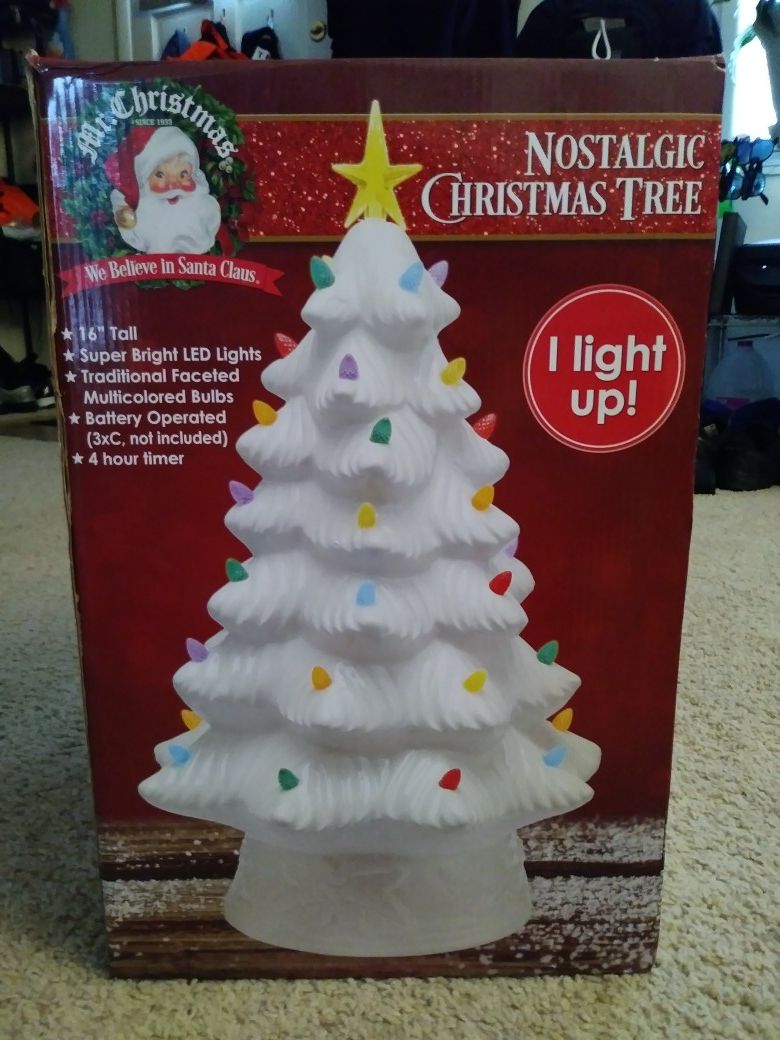 White Ceramic Christmas Tree woth LED lights and Timer